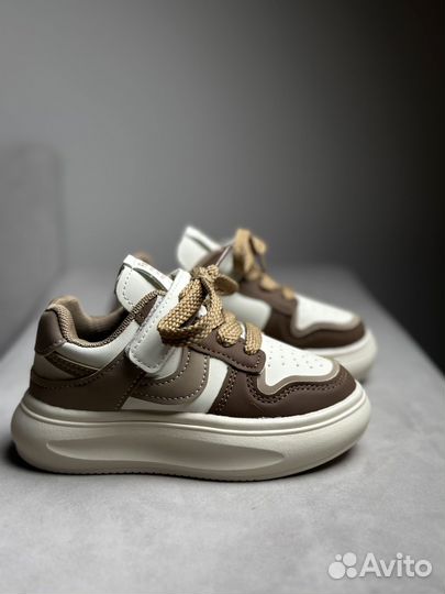 Детские кросовки 24-26-27-32