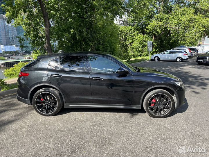 Alfa Romeo Stelvio 2.0 AT, 2017, 96 000 км