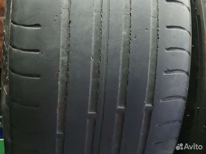 Kumho Ecsta HS51 225/55 R17 101W