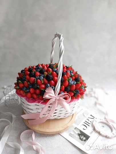 Букеты из клубники ягод