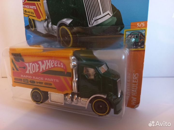 Машинки hotwheels грузовик