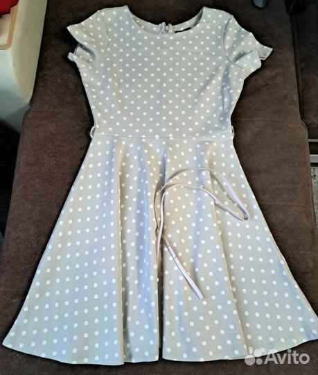 Платье женское H&M, 46