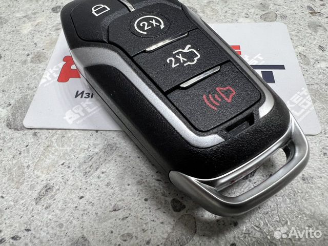 Ключ Ford Mustang 2015 902 mhz