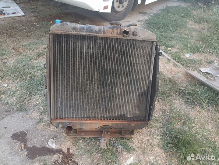 Радиатор,интеркулер Паз,маз,зил,газ,камаз