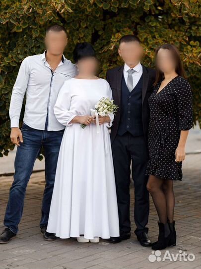Платье белое свадебное 48-50-52