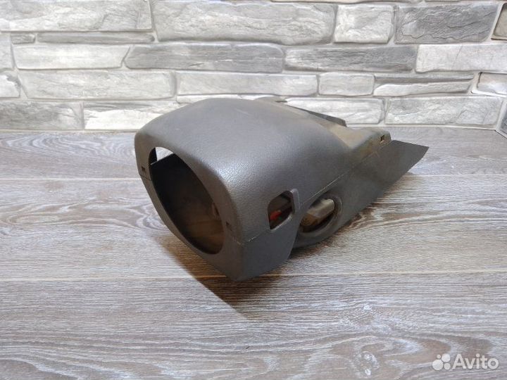 Кожух рулевой колонки Mitsubishi Pajero V25W 6G74