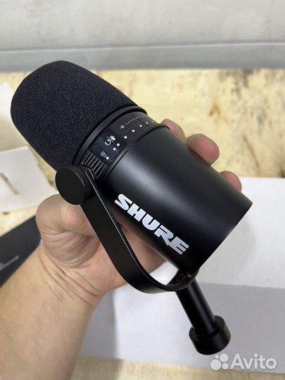 Студийный микрофон shure mv7