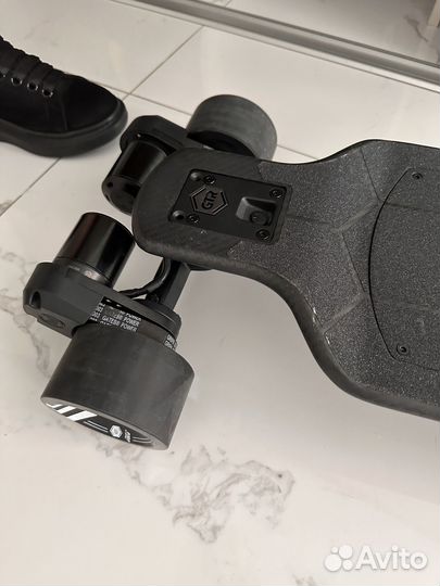 Электроскейт Evolve GTR 2 Carbon Street
