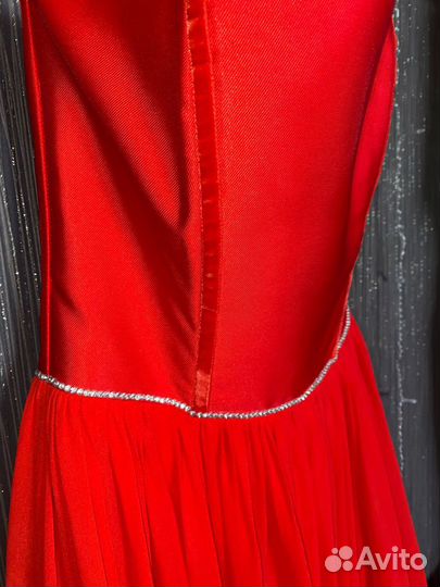 Платье на торжественное мероприятие