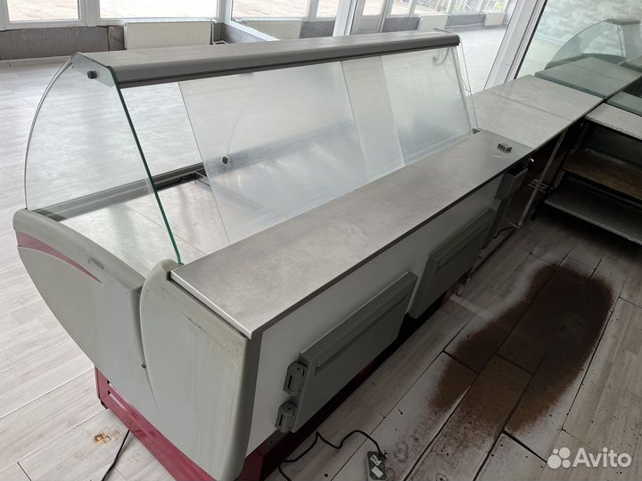 Холодильная витрина