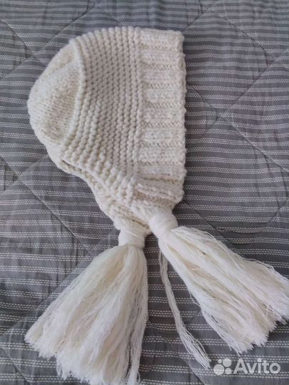 Шапка женская вязаная