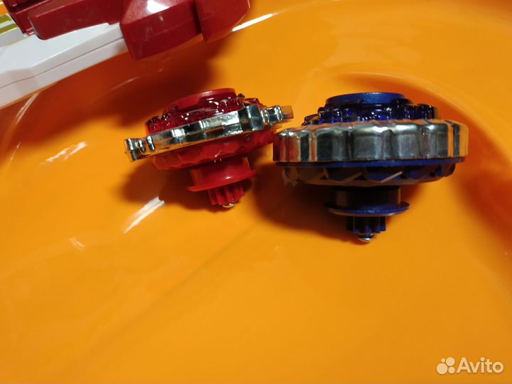 Меч Красный с 2 волчками Лаунчер+Арена