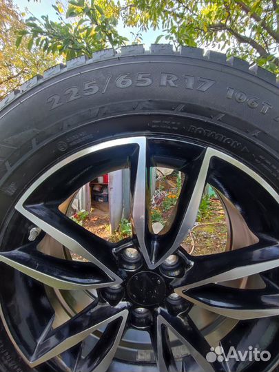 Зимняя резина на литых дисках R17