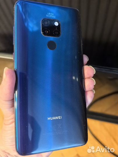 HUAWEI Mate 20, 6/128 ГБ