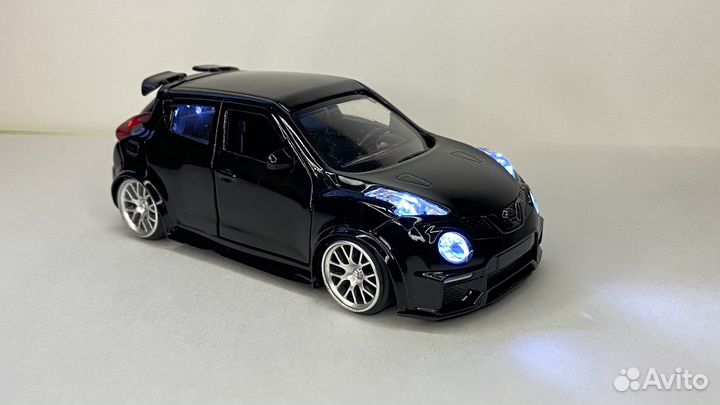 Моделька Nissan juke