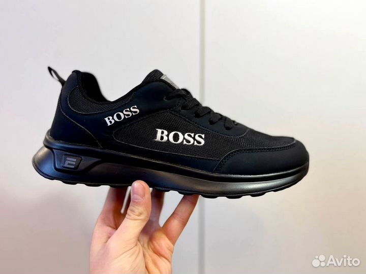 Кроссовки Boss осенние