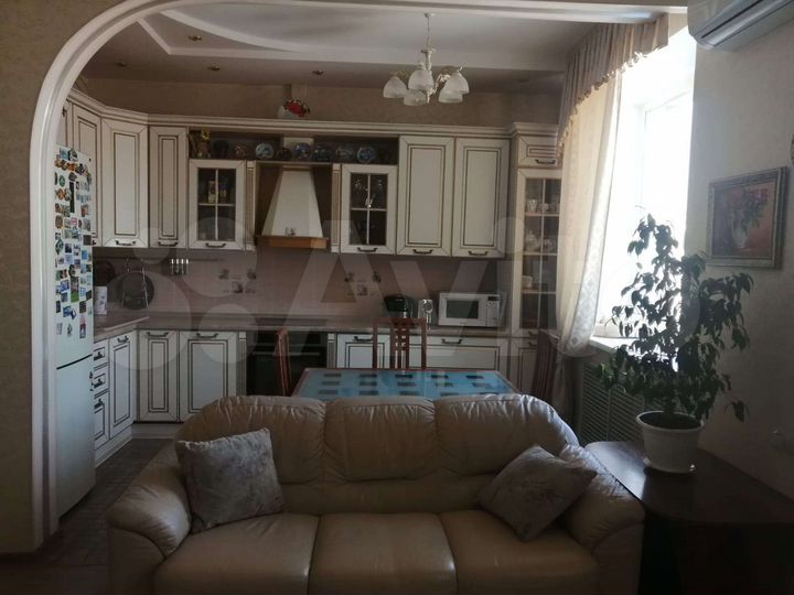 3-к. квартира, 80,5 м², 3/5 эт.