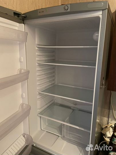 Холодильник indesit