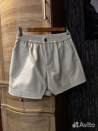 Шорты женские
