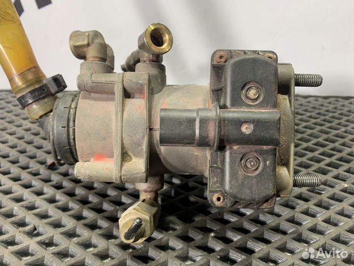 0486200004 Кран тормозной главный Volvo FH