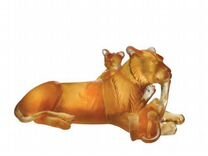 Скульптура Daum Maternity Lion Львица 28,5см