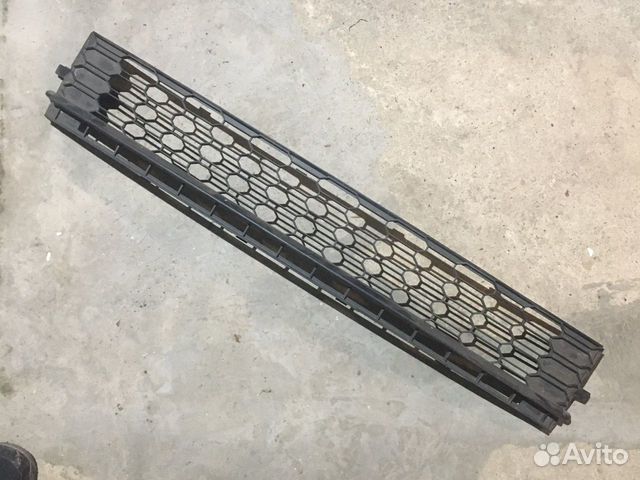 Решетка бампера Skoda Rapid