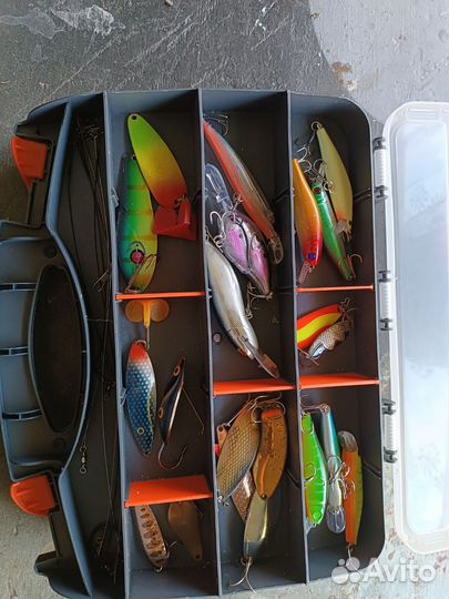 Воблера и блесны