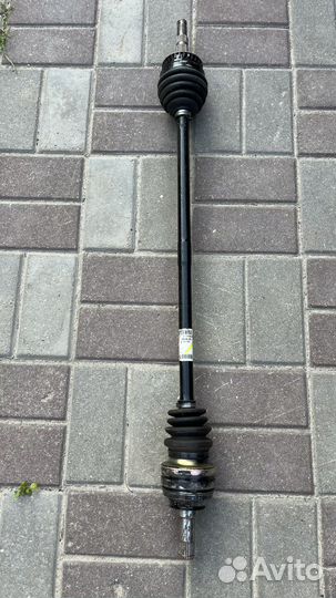 Полуось (шрус) передняя правая Opel Vectra B