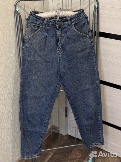 Джинсы