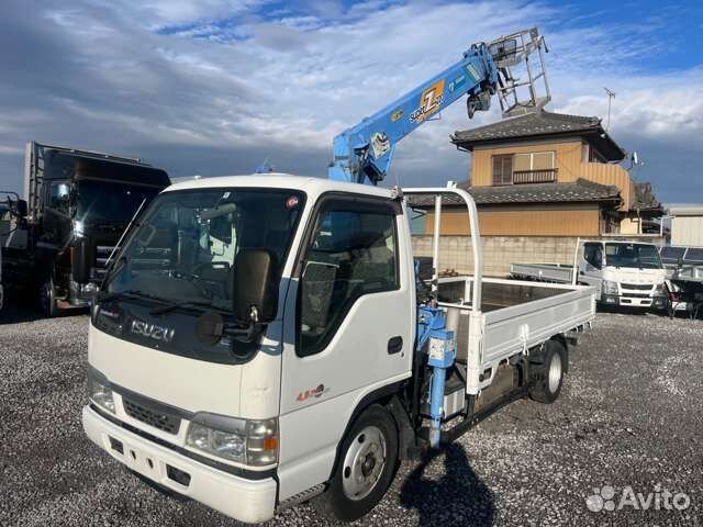 Isuzu Elf с КМУ, 2003