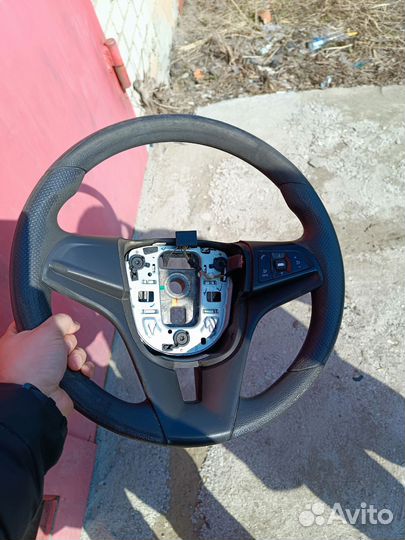 Руль chevrolet aveo т300