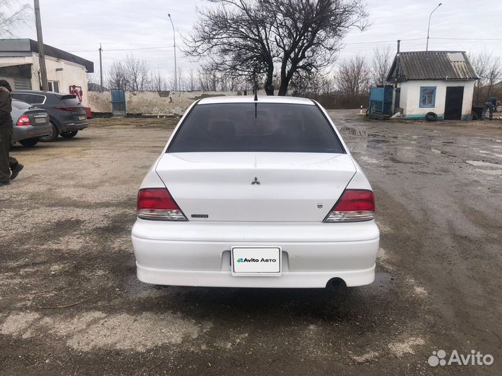 Mitsubishi Lancer Cedia 1.8 CVT, 2000, 220 000 км