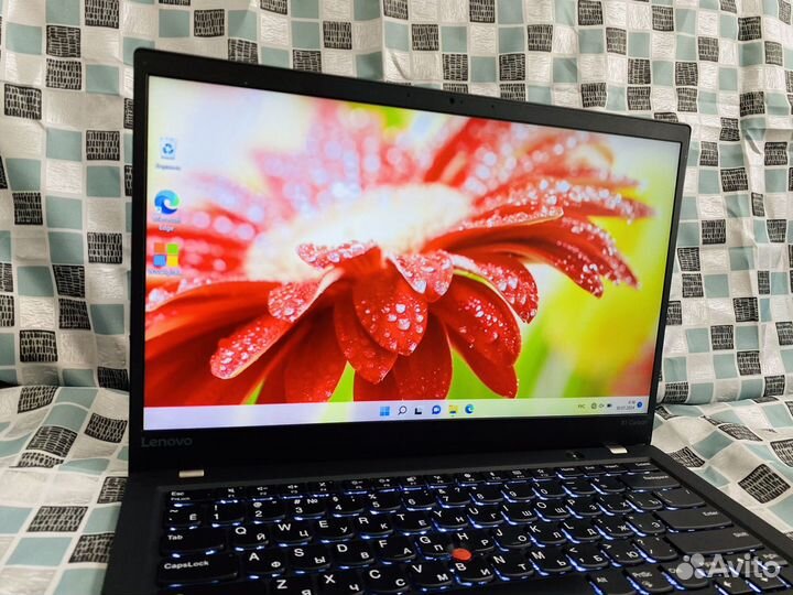 Lenovo X1 Carbon 14