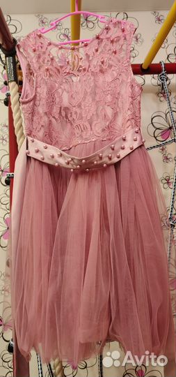 Праздничные платья