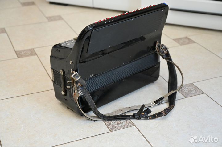 Баян Royal Standard