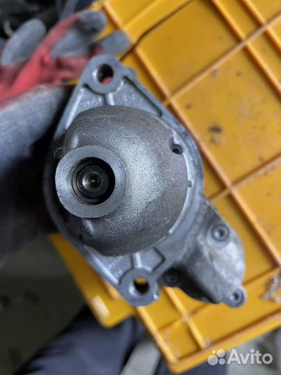 Стартер на mercedes w204