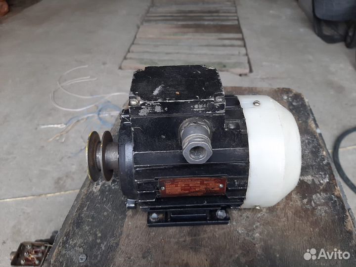 Электродвигатель