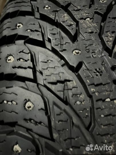 Nokian Tyres Hakkapeliitta 9 SUV 215/65 R17 103