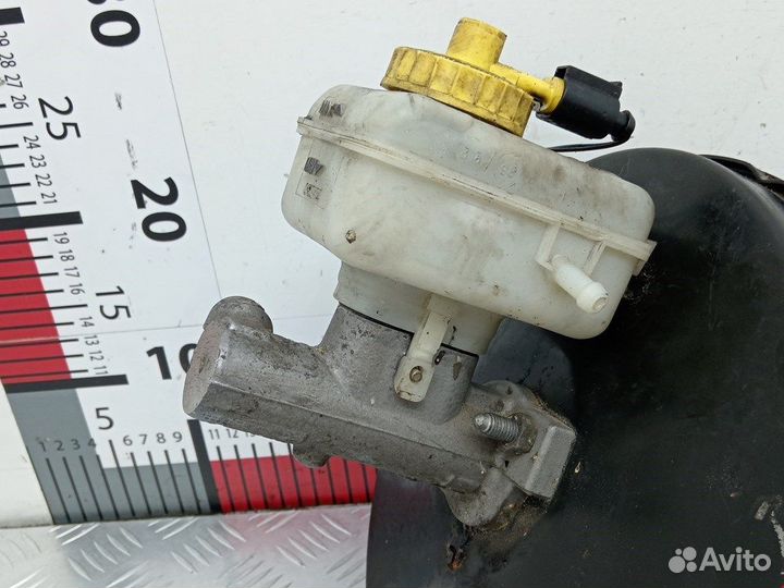 Усилитель тормозов вакуумный для Volkswagen Golf 4