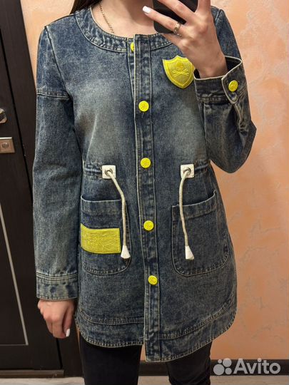 Джинсовая куртка