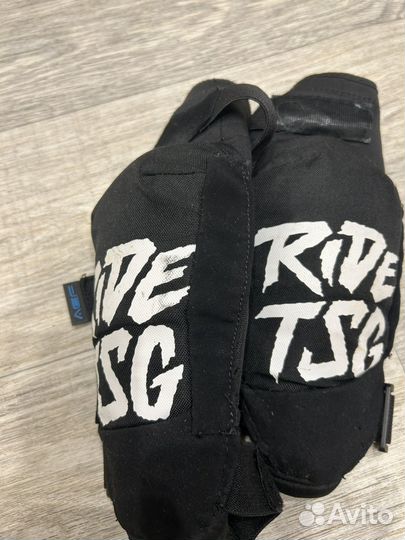 Защита колен tsg