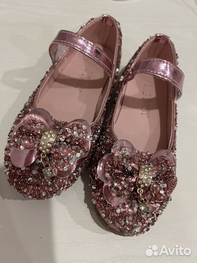 Туфли для девочки