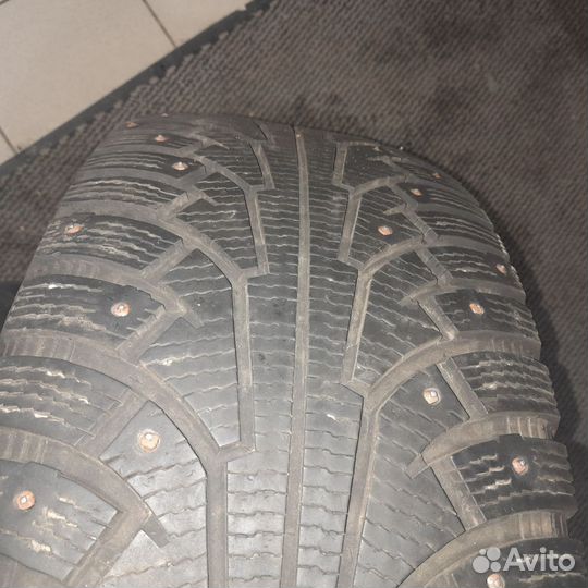 Nokian Tyres Hakkapeliitta 5 SUV 275/65 R17 119