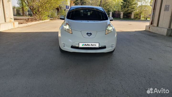 Nissan Leaf 109 л.с. AT, 2013, 59 900 км