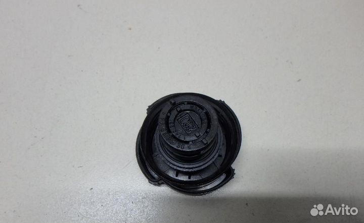 Крышка расширительного бачка BMW 5-Series/M5 (E34)