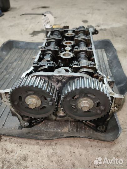 Головка блока цилиндров Mazda Familia 1998 ZL