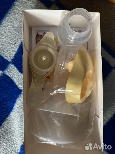 Молокоотсос medela ручной