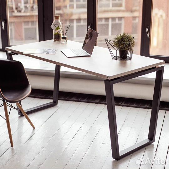 Комьютерный стол