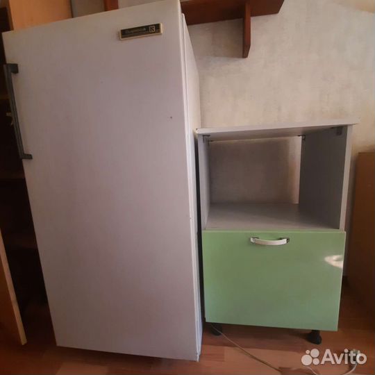 Многофункциональная тумба