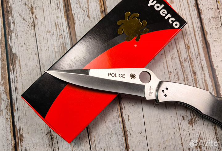 Нож Spyderco Police